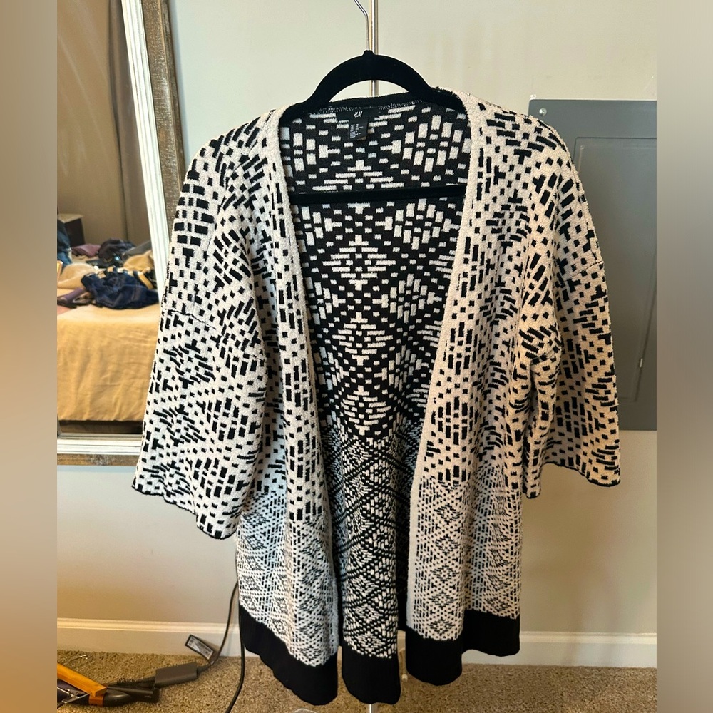 Cardigan Diamond Pattern Cardigan